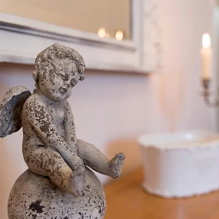 شقة La Mansarda Segreta Mood