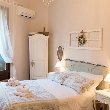 La Mansarda Segreta Mood Apartamento